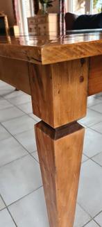 Wuustwezel. Grote tafel met steen inleg., Ophalen