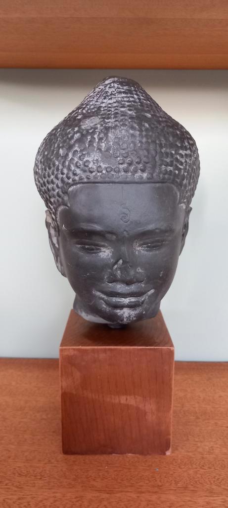 Reproductieprofiel Buddha Angkor Wat Louvres, Antiek en Kunst, Kunst | Niet-Westerse kunst, Ophalen of Verzenden