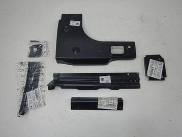 VW Crafter 7C Sluitdeel Achterzijde Rechts Set 7C0810458 7C0 beschikbaar voor biedingen