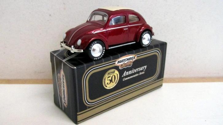 50th Ann. Commemorative Series Matchbox (2) '62 Volkswagen, Hobby en Vrije tijd, Modelauto's | 1:87, Nieuw, Overige typen, Matchbox