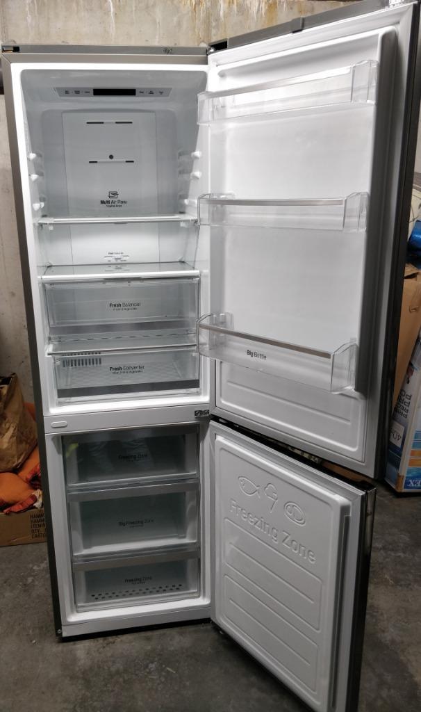 Vrijstaande, zilveren koelkast/diepvries A+++, Electroménager, Réfrigérateurs & Frigos, Comme neuf, Avec congélateur séparé, 160 cm ou plus