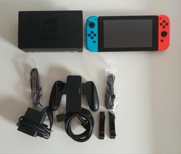 Nintendo Switch met alle accessoires (NIEUW!) beschikbaar voor biedingen