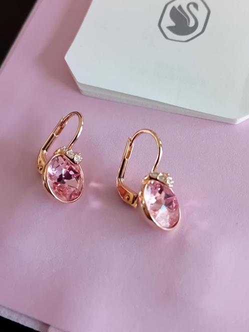 PRACHTIGE SWAROVSKI OORHANGERS IN PERFECTE STAAT, Antiek en Kunst, Antiek | Glaswerk en Kristal, Ophalen of Verzenden