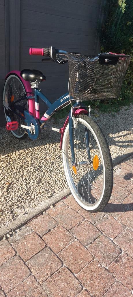 Vélo 24pouces filles de 9ans a 12ans d'environs 1m25 à 1m50, Fietsen en Brommers, Fietsen | Meisjes, Zo goed als nieuw, Versnellingen