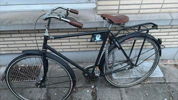Herenfiets van fietsfikser, beetje werk aan beschikbaar voor biedingen