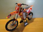 Ryan Dungey #1 KTM 450 SX-F Red Bull 2017 1:6 49623 35 x 23, Hobby & Loisirs créatifs, 1:5 à 1:8, Moteur, Enlèvement ou Envoi