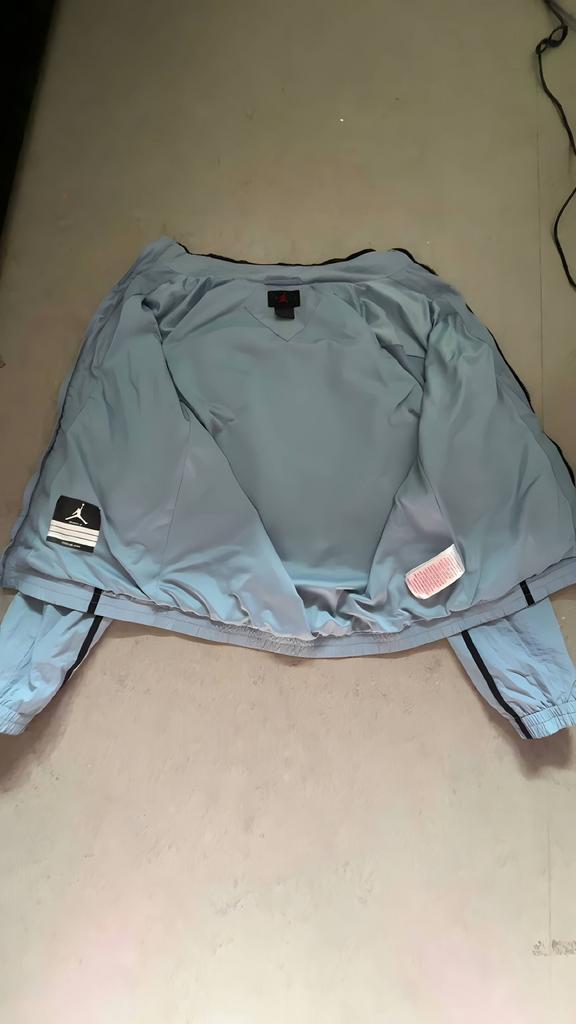 Jordan windbreaker maat XL (13-15 jaar / 163-175 cm), Kleding | Heren, Sportkleding, Zo goed als nieuw, Maat 56/58 (XL), Ophalen