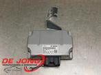 Stabilisateur de tension d'un Ford Focus, -, 3 mois de garantie, -, -