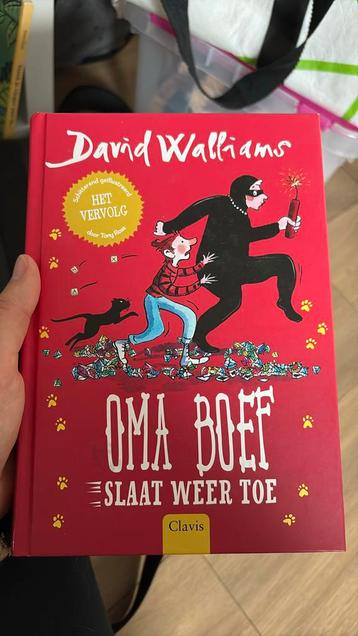 David Walliams - Oma boef slaat weer toe beschikbaar voor biedingen