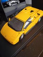 Te koop AutoArt Lamborghini Diablo Roadster geel 1:18, Hobby en Vrije tijd, Gebruikt, Ophalen of Verzenden, Autoart
