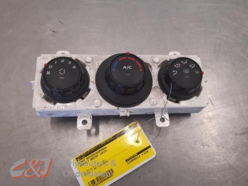 Airco bedieningspaneel van een Renault Master, Auto-onderdelen, Airco en Verwarming, Renault, Gebruikt, 3 maanden garantie, Ophalen of Verzenden