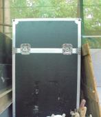 grote koffer flightcase 130cm x 60 cm x 73 (2 stuks), Ophalen of Verzenden, Zo goed als nieuw, Overige instrumenten, Flightcase