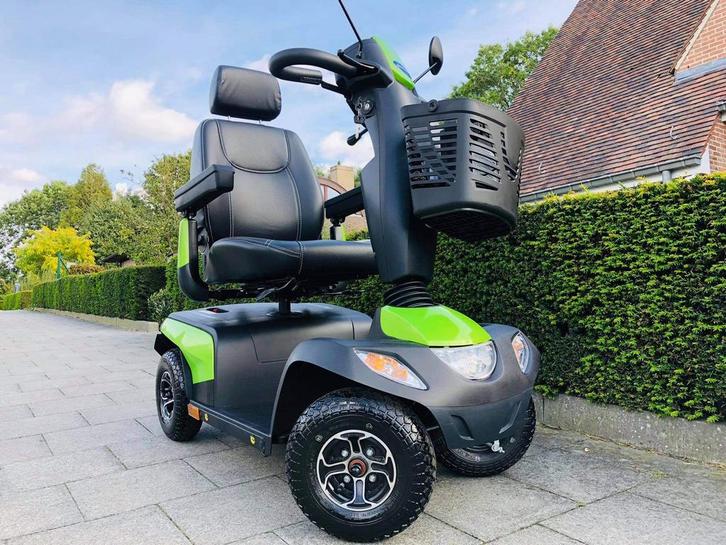 BIJNA Nieuwe Scootmobiel INVACARE Orion elektrische Scooter, Diversen, Rolstoelen, Zo goed als nieuw, Elektrische rolstoel, Inklapbaar