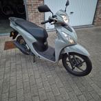 Scooter Honda Vision 110cc, Ophalen, Zo goed als nieuw, Benzine