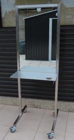 kappersspiegel dubbelzijdig, Enlèvement