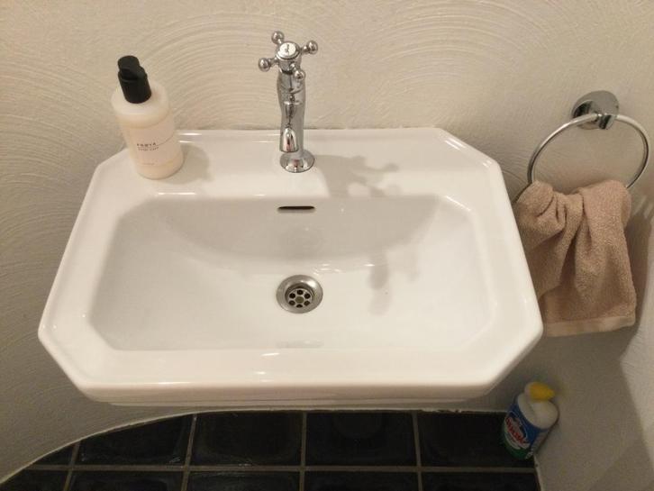 Sanitair, Doe-het-zelf en Bouw, Sanitair, Zo goed als nieuw, Wastafel, Ophalen