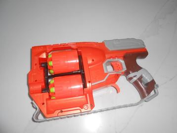 Pistolet à fléchettes Nerf