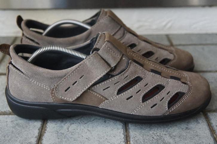 Sandales Rohde pointure 44 Etat neuf, Vêtements | Hommes, Chaussures, Comme neuf, Sandales, Brun, Enlèvement ou Envoi