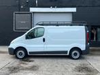 Renault trafic / LICHTEVRACHT / 160,000km / 3zit, Auto's, Bestelwagens en Lichte vracht, Renault, Bedrijf, Te koop, Achteruitrijcamera