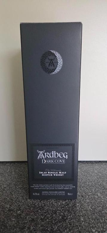 Whisky Ardbeg Dark Cove beschikbaar voor biedingen