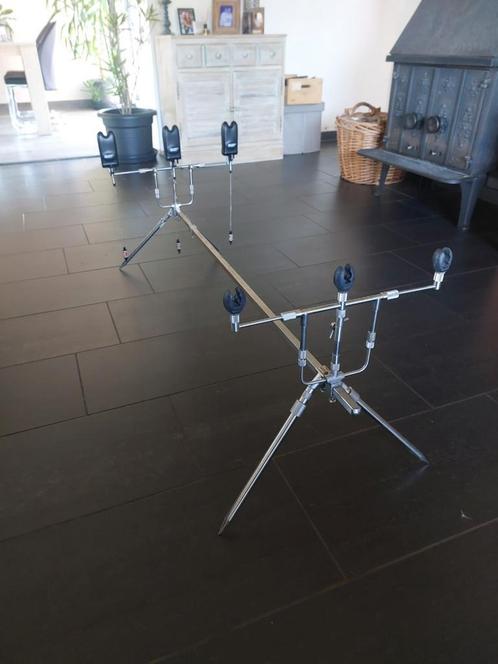 Solar Globetrotter Rodpod!, Watersport en Boten, Hengelsport | Karpervissen, Zo goed als nieuw, Ophalen