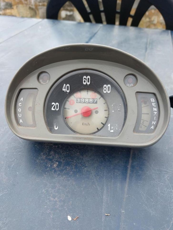 Vintage Fiat 600 snelheidsmeter, jaren 60, Auto-onderdelen, Dashboard en Schakelaars, Fiat, Gebruikt, Ophalen of Verzenden