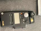 Polaris dual 5 flitsmeter met etui, Audio, Tv en Foto, Foto | Flitsers, Ophalen, Zo goed als nieuw