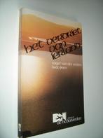 Roger Van der Velden - Het verdriet van Ierland, Gelezen, Ophalen of Verzenden, Politiek en Staatkunde, Van der Velden - Leen