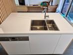 Recente moderne keuken met toestellen, Ophalen, Wit, Overige typen, Zo goed als nieuw