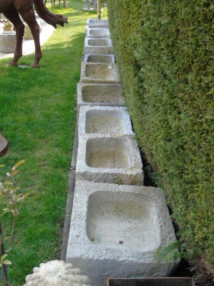 dienblad of trog in blauwe steen, plantenbak, goede keuze!!, Tuin en Terras, Bloembakken en Plantenbakken, Gebruikt, Steen, Binnen