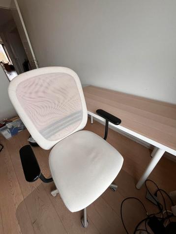 Chaise de bureau IKEA - FLINTAN Beige + Accoudoirs beschikbaar voor biedingen