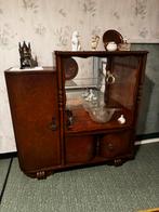 GRATUIT: Meuble vitrine ancien, Enlèvement