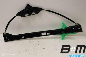 Raammechaniek LA VW Golf Sportsvan beschikbaar voor biedingen