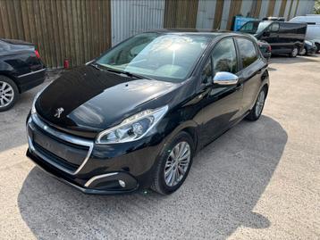 Peugeot 208 1.6 BlueHDi Style *CARPASS*GPS*GARANTIE* beschikbaar voor biedingen