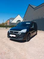 Peugeot partner 1.6 blue HDI 2017, Auto's, Bestelwagens en Lichte vracht, Stof, Zwart, Grijs, Particulier