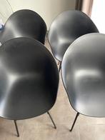 4 zwarte kuipstoelen in kunststof, Huis en Inrichting, Stoelen, Ophalen, Kunststof, Gebruikt, Zwart