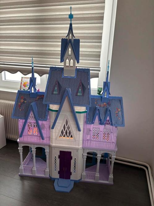 Le Château d'Arendelle, Frozen, Disney, ELSA / ANNA, Kinderen en Baby's, Speelgoed | Poppenhuizen, Gebruikt, Poppenhuis, Ophalen