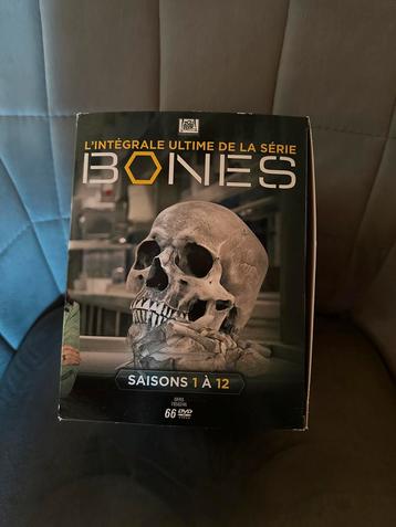 66 Dvd coffret BONES 12 saisons complet neuf beschikbaar voor biedingen