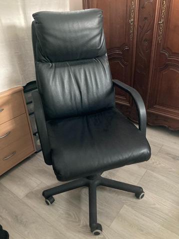 fauteuil de bureau beschikbaar voor biedingen