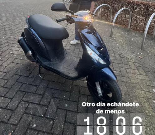 Zip 50cc  A klasse, Fietsen en Brommers, Scooters | Piaggio, Nieuw, Zip, Klasse A (25 km/u), Benzine, Ophalen