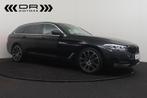 BMW 518 dA TOURING - LED - NAVI - LEDER - APPLE CARPLAY/AN, Auto's, BMW, 1995 cc, Zwart, 4 cilinders, Zwart