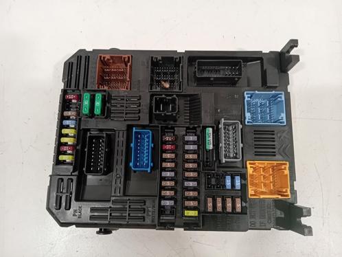 ZEKERINGKAST C4 Berline (BA / BB / BC) (983288108000), Auto-onderdelen, Elektronica en Kabels, Citroën, Gebruikt