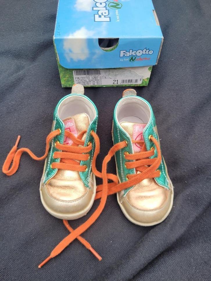 Baskets en cuir de marque Falcotto (Naturino) - taille 21, Kinderen en Baby's, Babykleding | Schoentjes en Sokjes, Gebruikt, Jongetje of Meisje