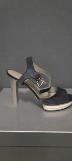 Dames Hogan Heels maat 37,5, Blauw, Ophalen of Verzenden, Schoenen met hoge hakken, Hogan