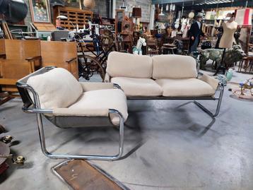 Vintage salon (1-zit en 2-zit) beschikbaar voor biedingen