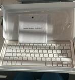 Apple MC184FN/B wireless toetsenbord azerty, Computers en Software, Toetsenborden, Ophalen of Verzenden, Draadloos, Apple, Nieuw