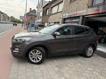 Hyundai Tucson 1.7crdi Euro 6*Navigatiecamera* beschikbaar voor biedingen