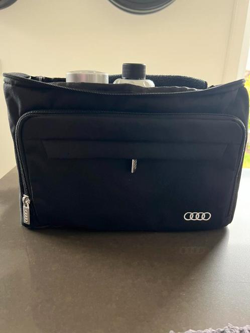 AUDI set schoonmaakproducten, Auto diversen, Onderhoudsmiddelen, Ophalen