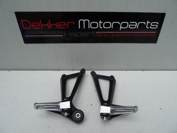 Set Duo / Passagiers Voetsteunen Yamaha YZF R3 2015-2024