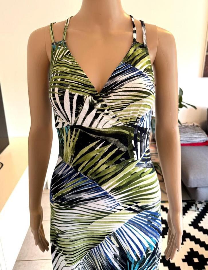 Long tropical summer dress (size S) NEW, Kleding | Dames, Jurken, Nieuw, Maat 36 (S), Groen, Onder de knie, Ophalen of Verzenden